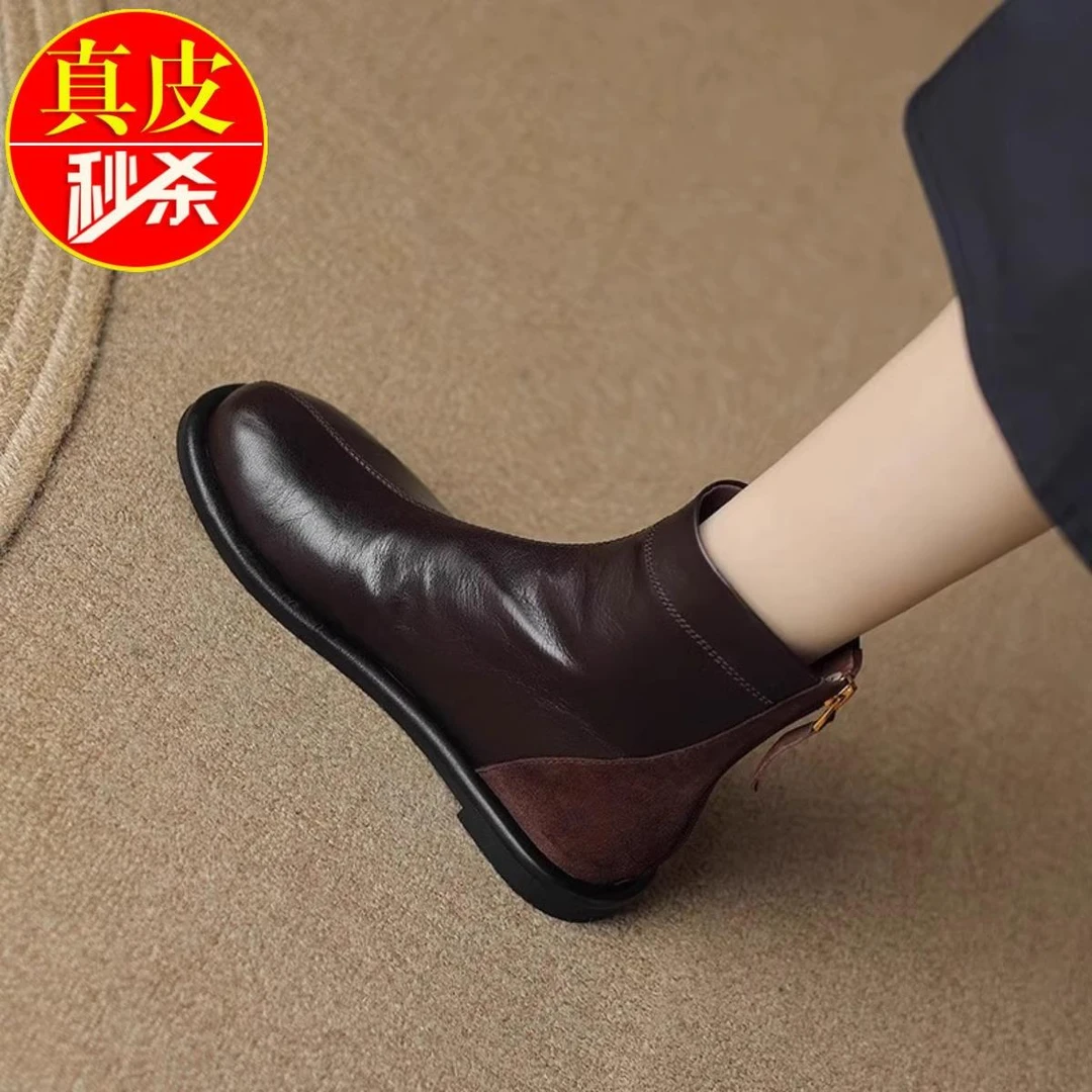 真皮圆头覆古瘦瘦靴女2025秋冬新款平底马丁靴柔软通勤短靴子