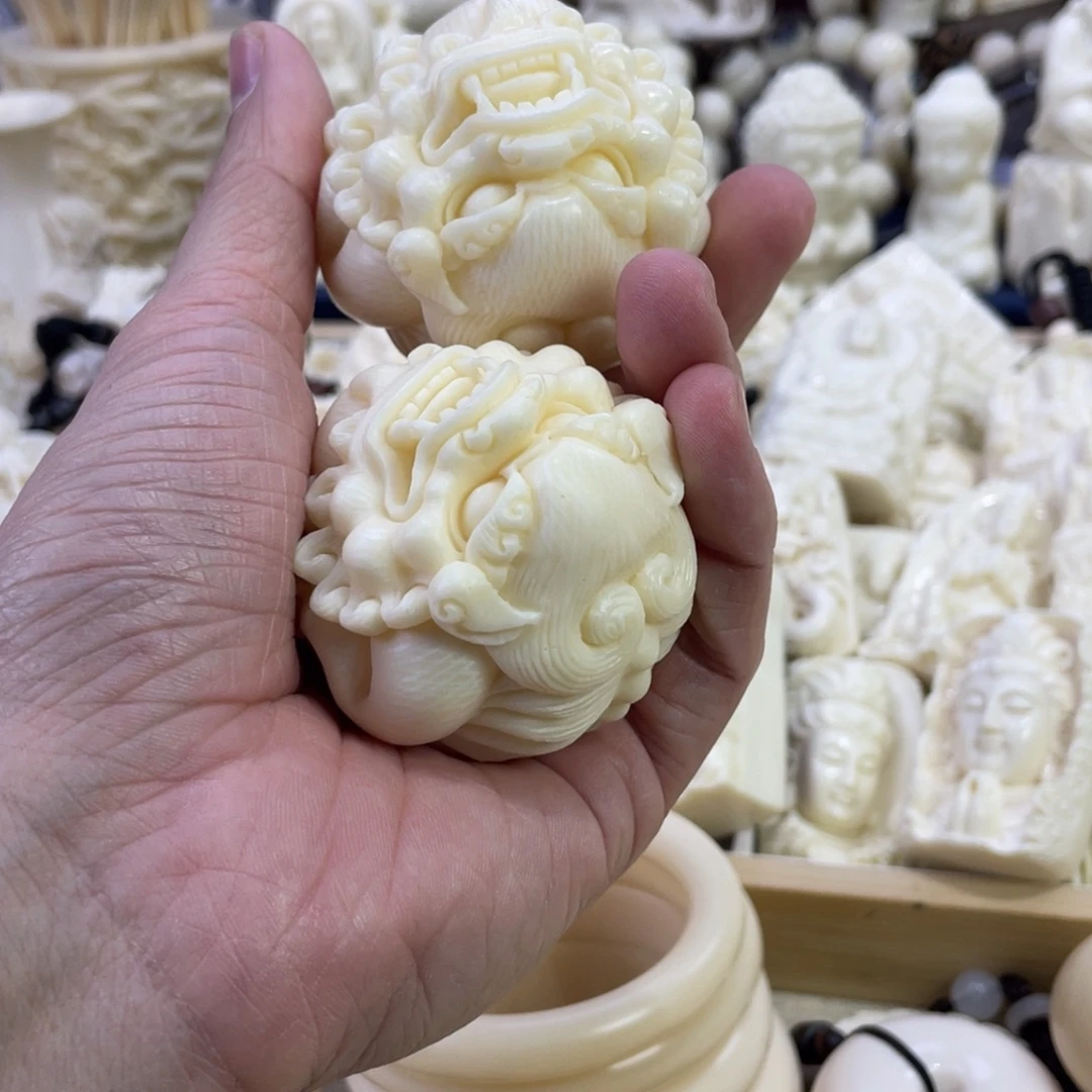 哇****有机玻璃猛犸貔貅手球1111