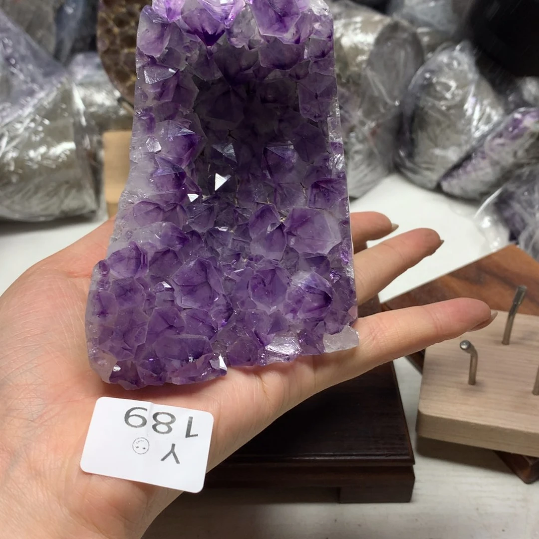 水晶摆件未镶嵌水晶