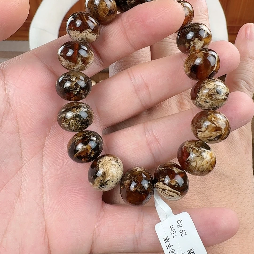 用***3琥珀未镶嵌手链溶洞