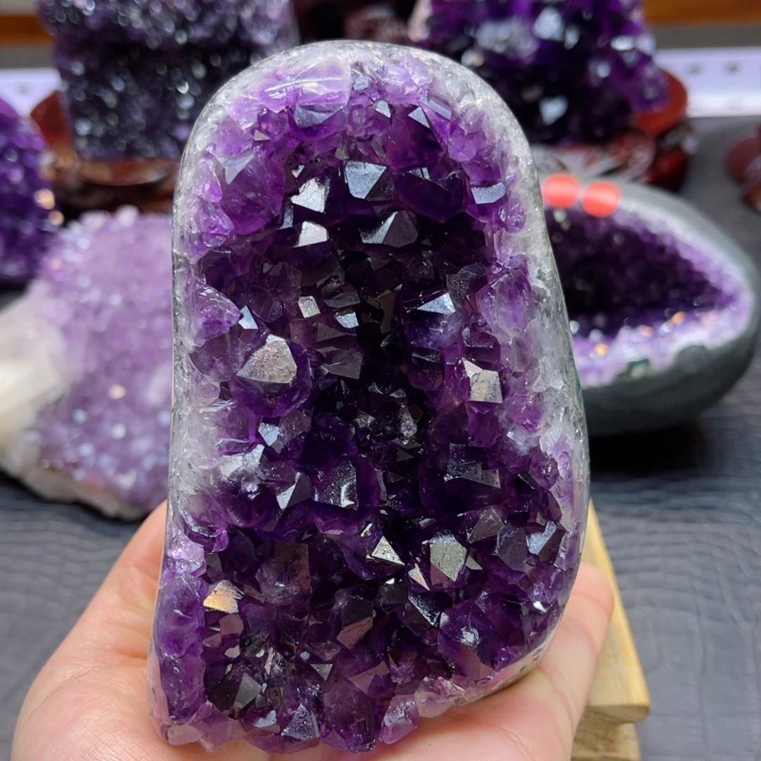 紫晶大型摆件（非配饰）未镶嵌
