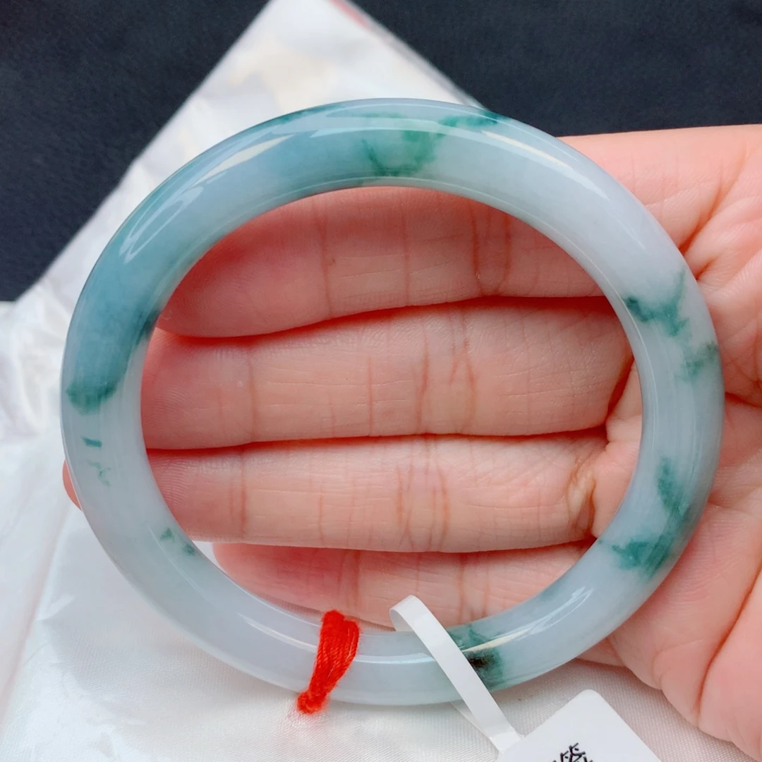 翡翠未镶嵌手镯56.5圆条 飘蓝花细腻高性价比