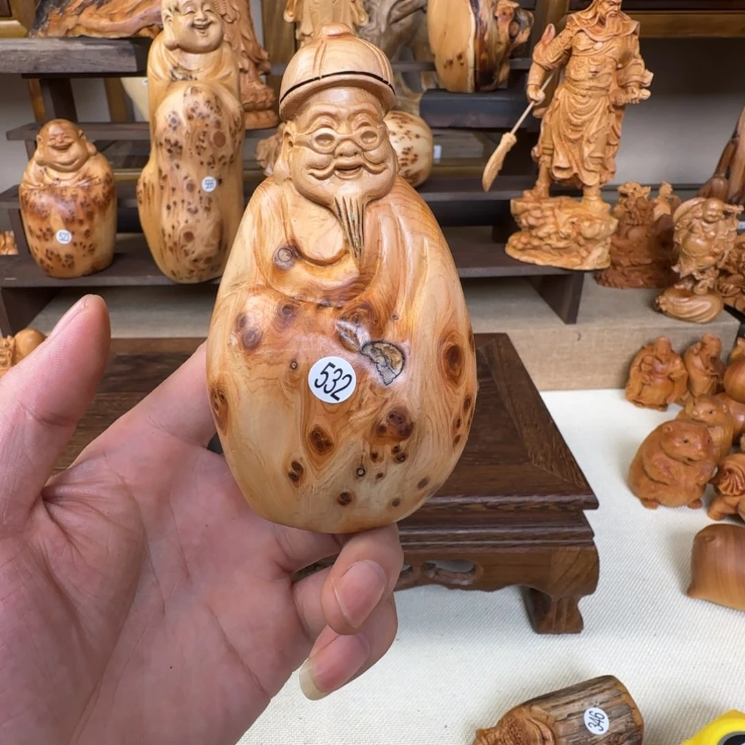 崖柏小木匠艺雕一物一拍