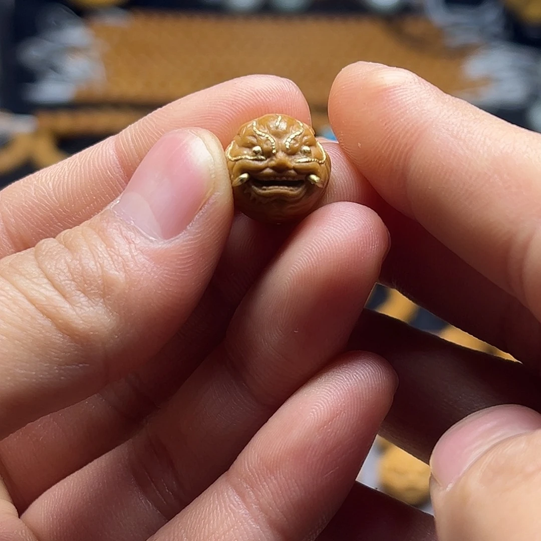 凌***点吊坠猴头核桃单颗