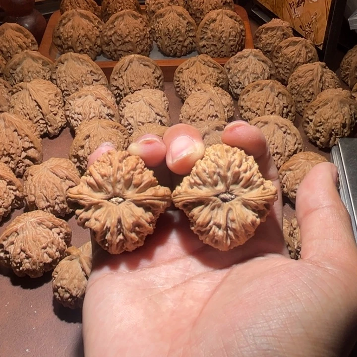 核桃手串/手链w**-南疆石41尺寸有色差尖有浮黄点
