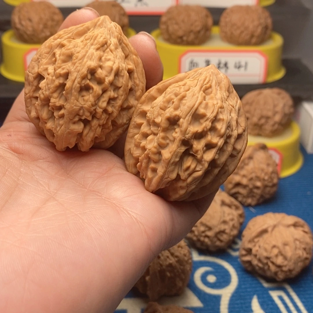 把件文玩核桃全品无修大咕石42