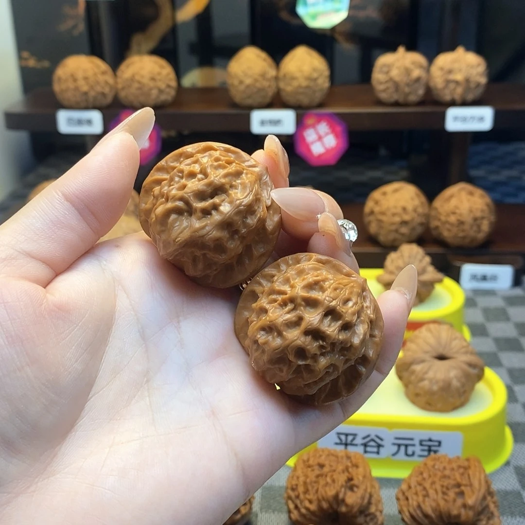 核桃把件微修瓷娃娃核桃卡38已打底