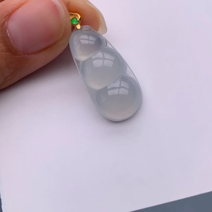 翡翠18K金镶嵌吊坠(不含链)翡翠吊坠豆子