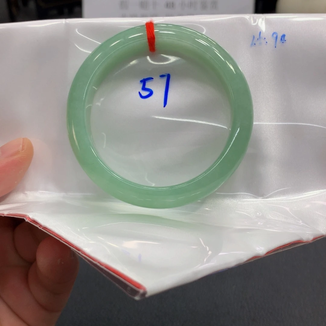 未镶嵌手镯翡翠翡翠手镯