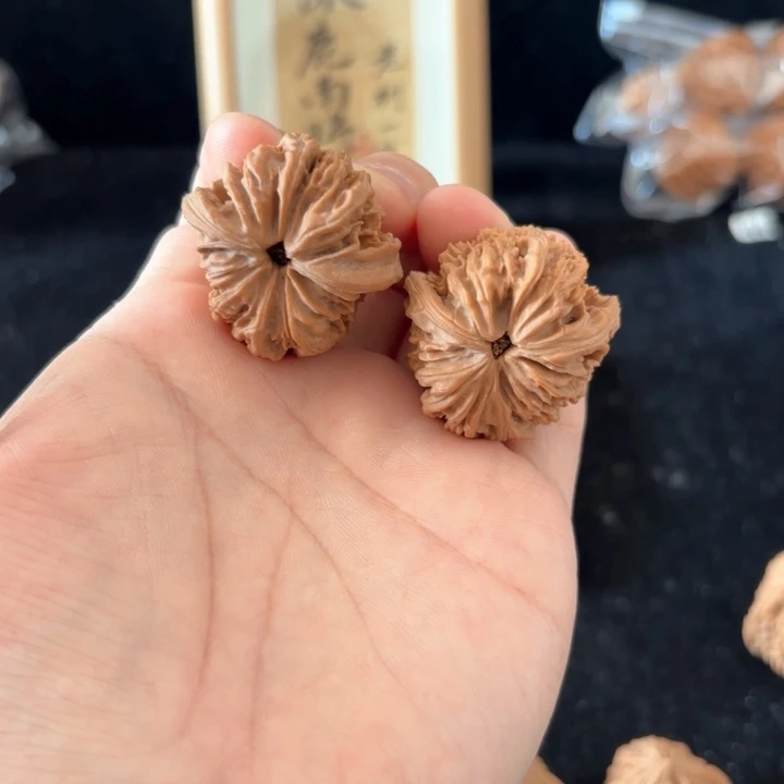 文玩核桃吊坠皮*南将