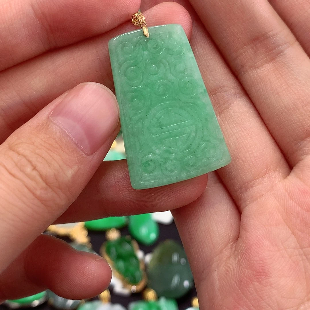 翡翠18K金镶嵌吊坠(不含链)