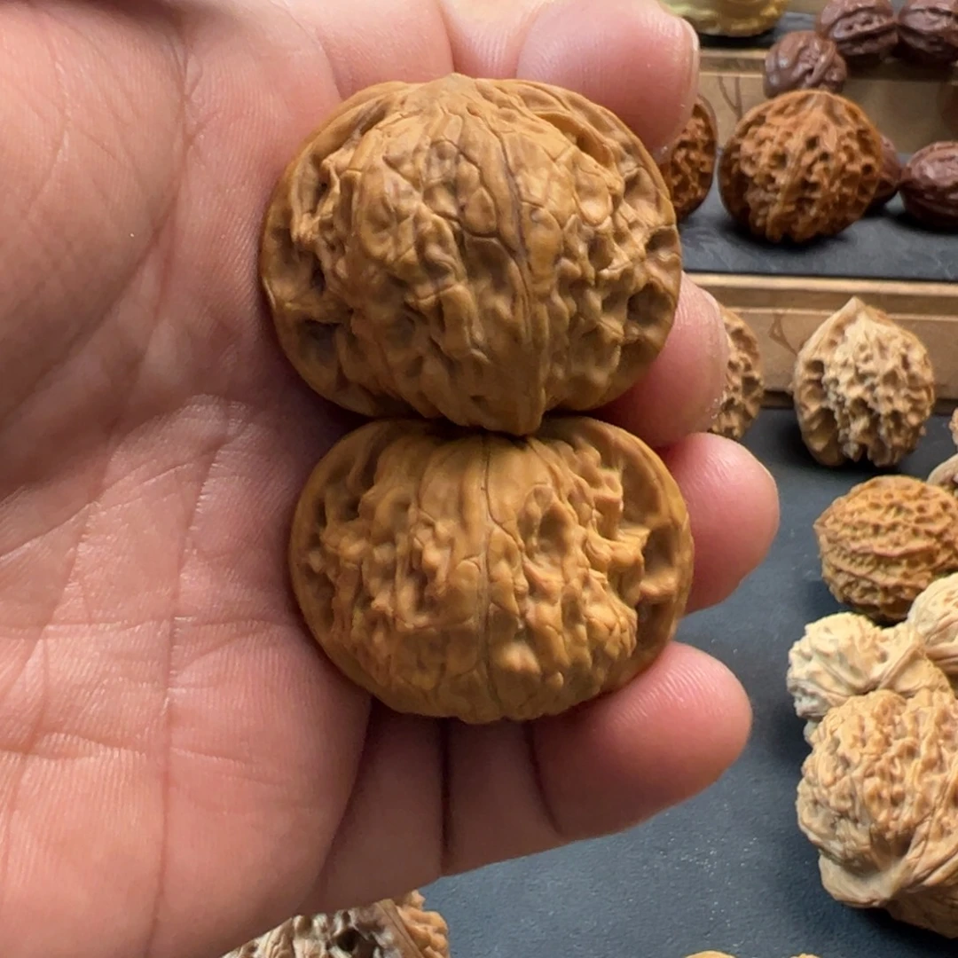 吊坠桃核文玩核桃，磨盘