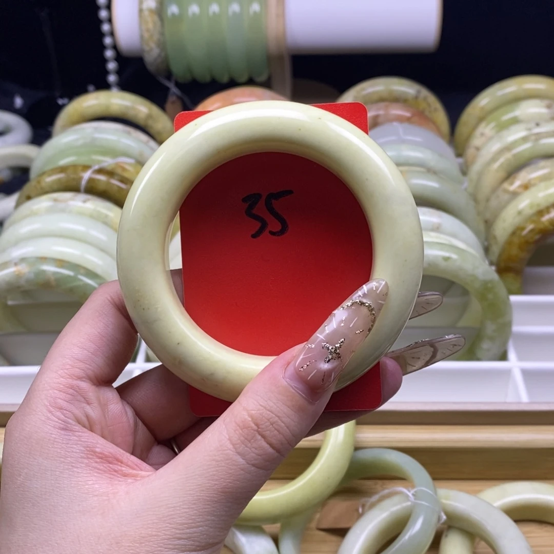 蛇纹石玉未镶嵌手镯56