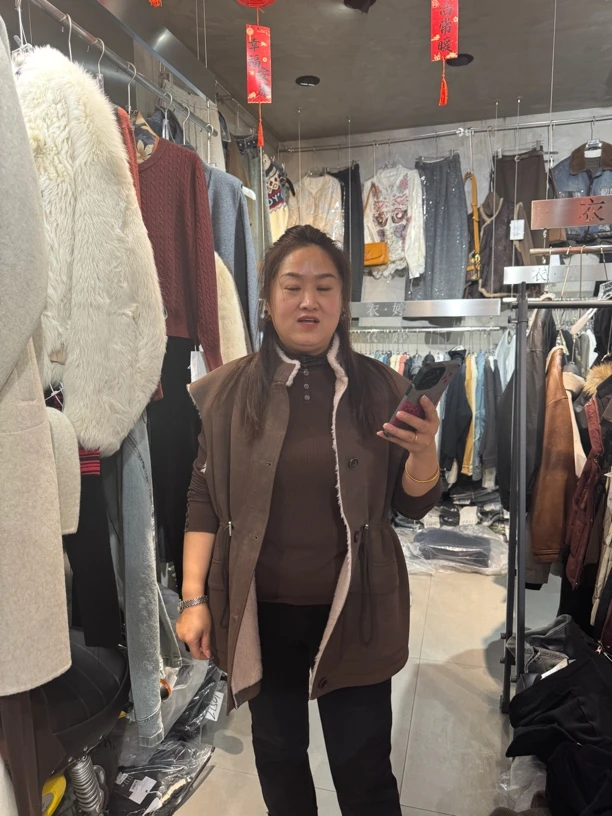 婷婷同款羊毛马甲2450