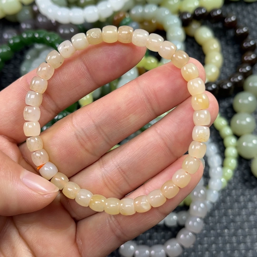 和田玉手链未镶嵌