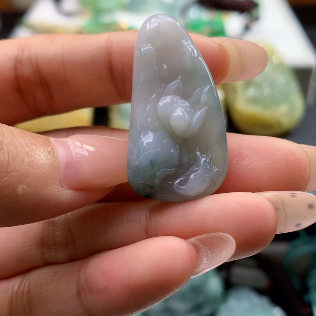 翡翠未镶嵌颈饰翡翠