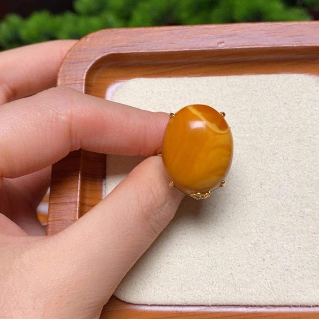 【闪购商品】银S925镀金镶嵌蜜蜡戒指戒指