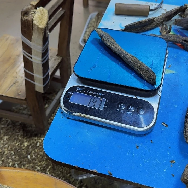 沉香沉香碎屑情**已陆河19克
