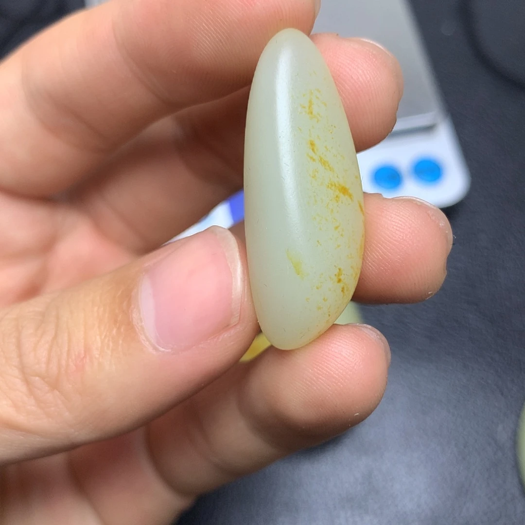 和田玉未镶嵌摆件