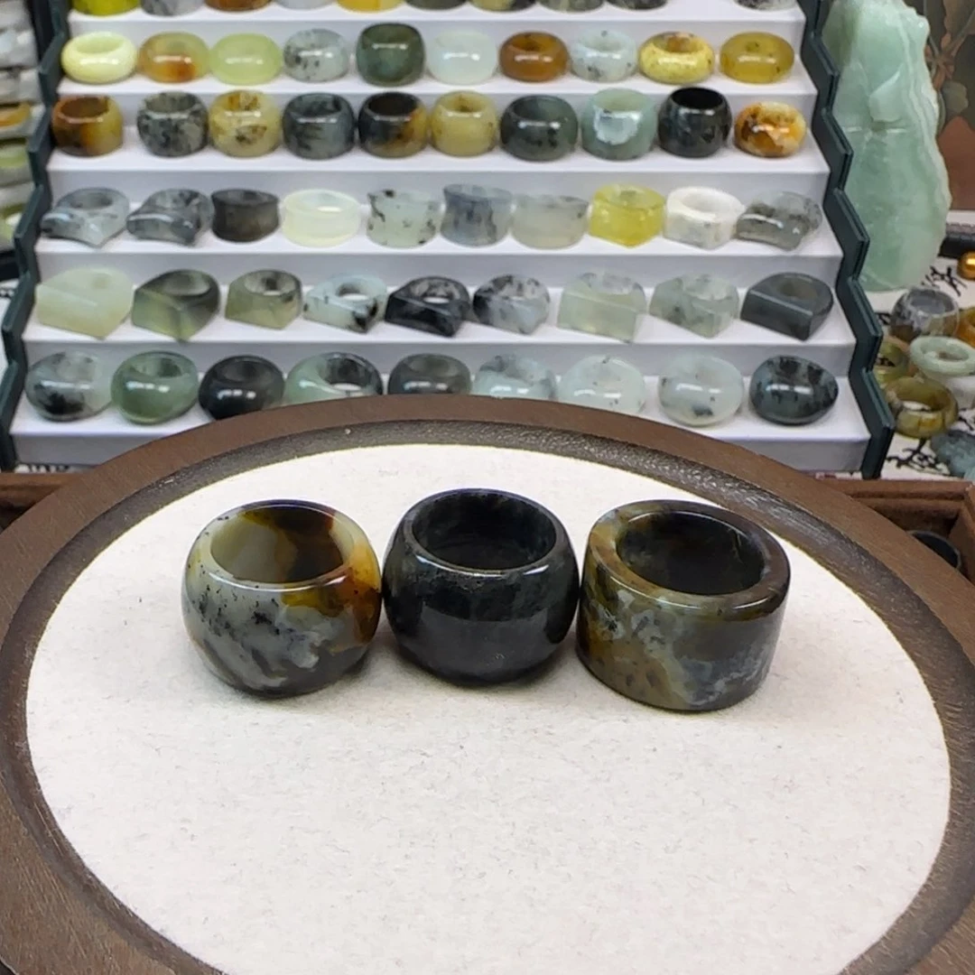 @****蛇纹石玉合金戒指内径18.8微瑕no退换