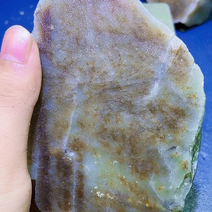 未镶嵌和田玉（糖玉）珠宝半成品
