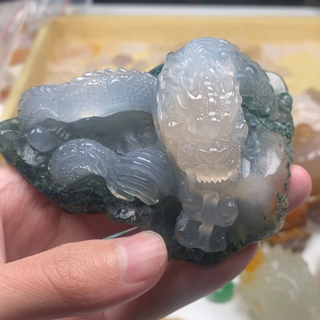 灵***汐玛瑙/玉髓未镶嵌颈饰