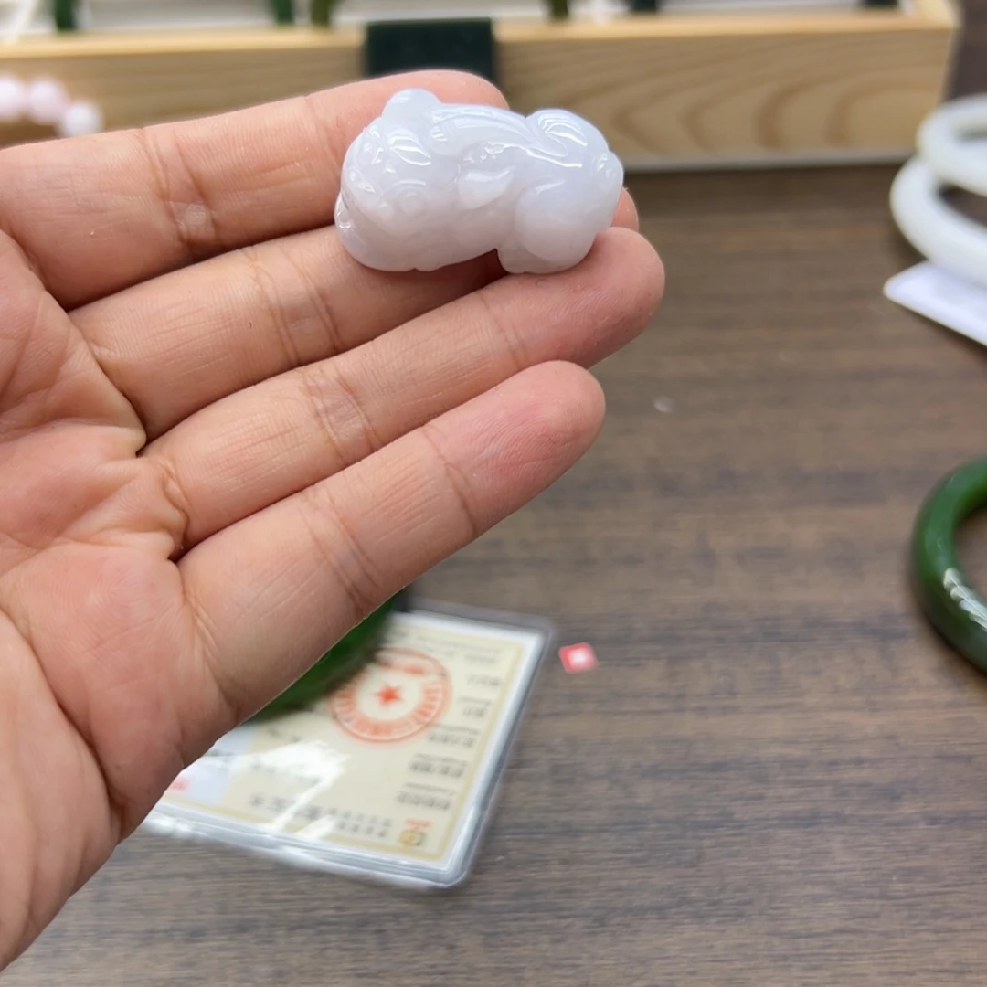 翡翠未镶嵌颈饰930