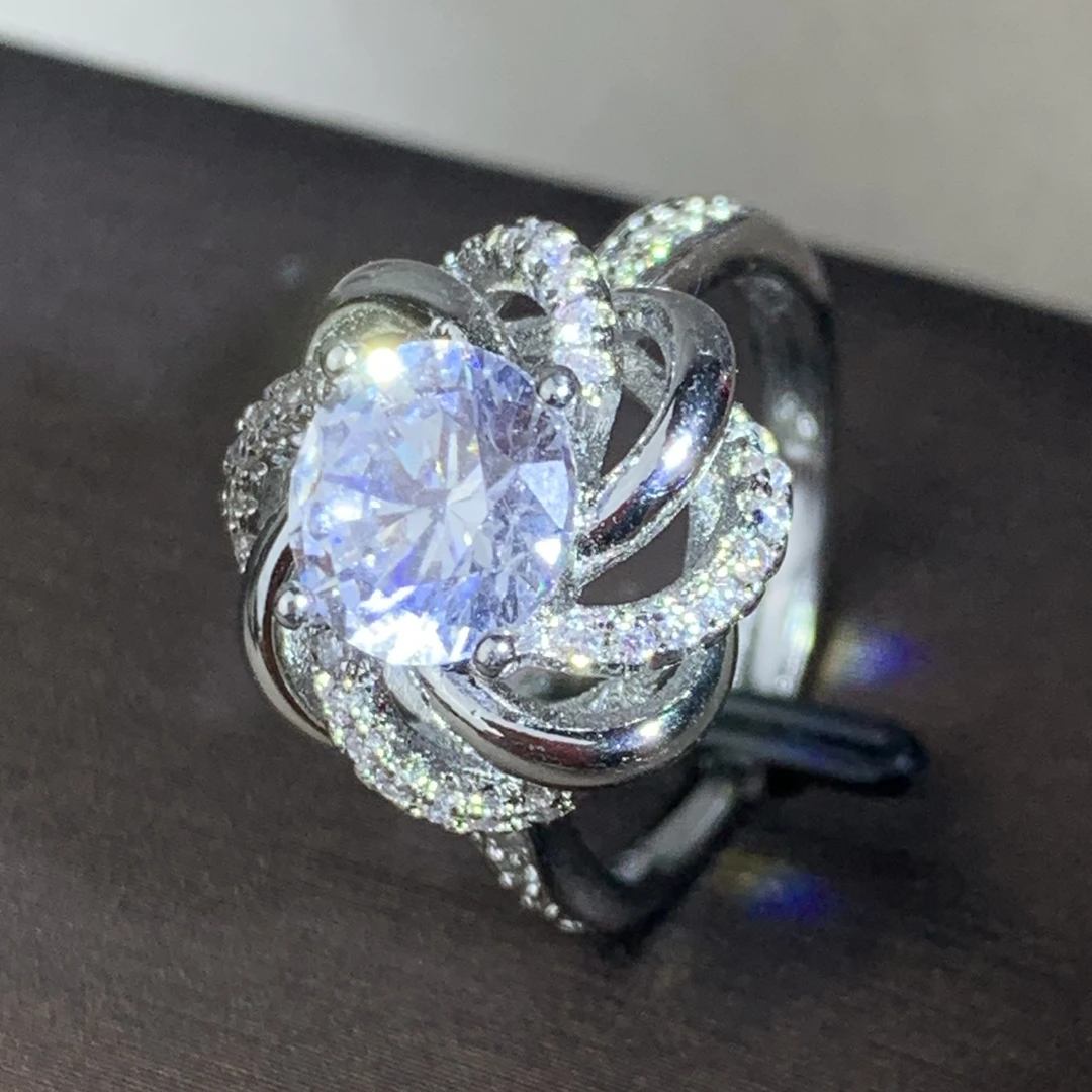 6154【戒指】轻奢精品白金色女士戒指赠礼盒