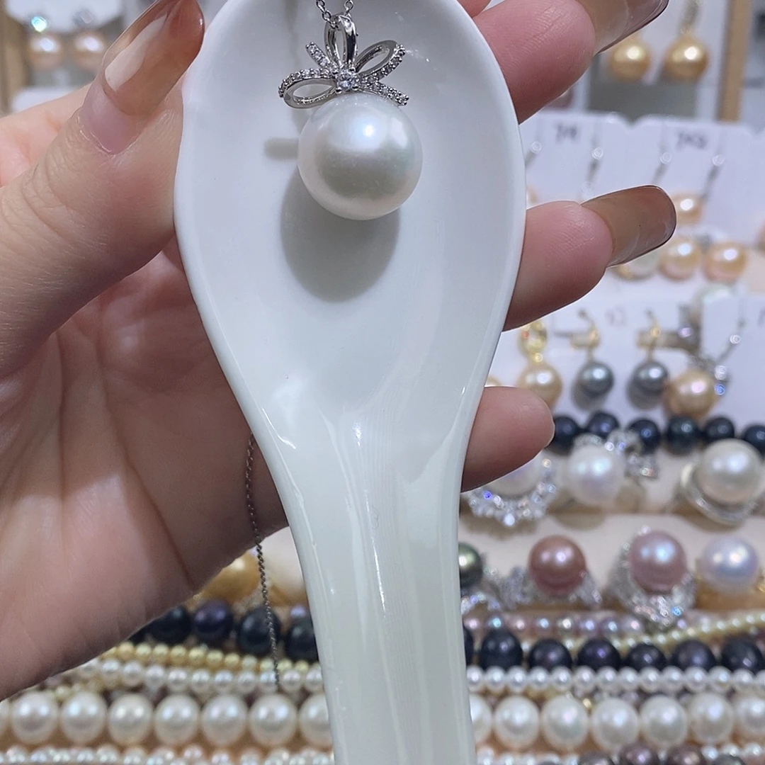 吊坠(赠链)淡水珍珠未镶嵌w15