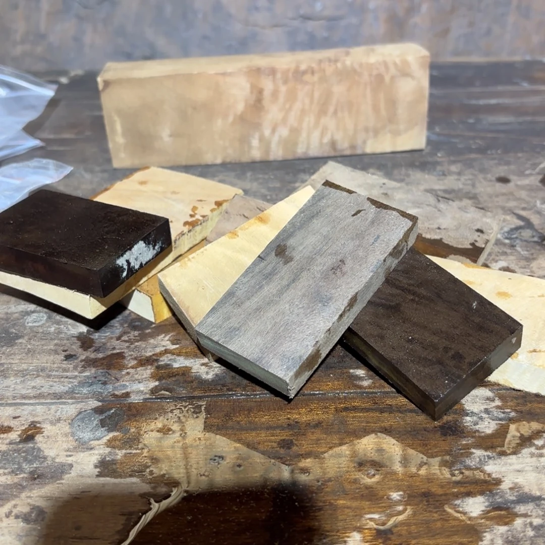 丽***雕金丝楠木无事牌材料