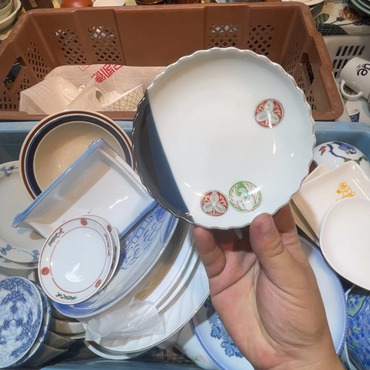 瓷片用****5箱なしでいいので お値下げ可能でしょうか？