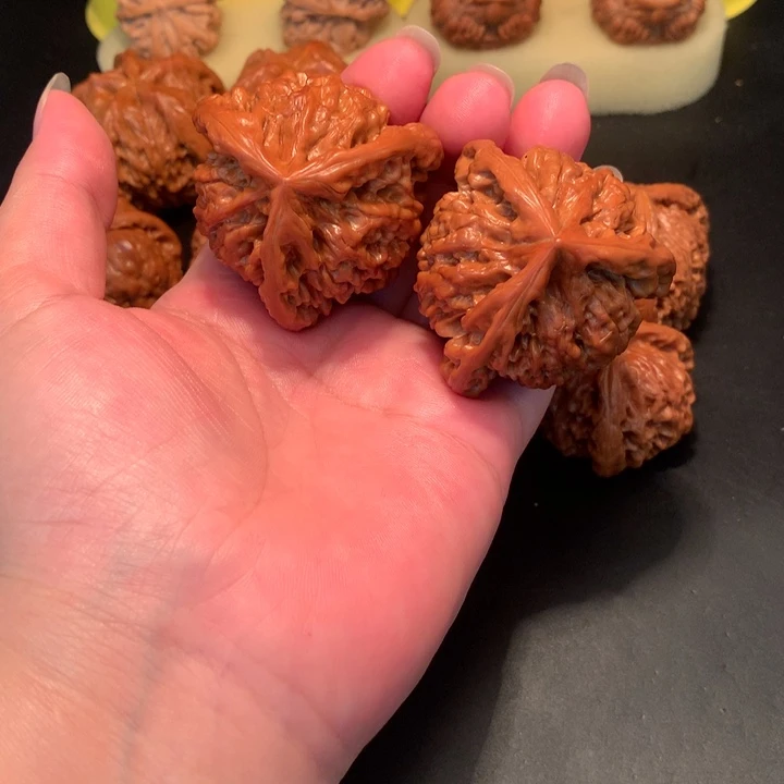 文玩核桃把件妞*工艺