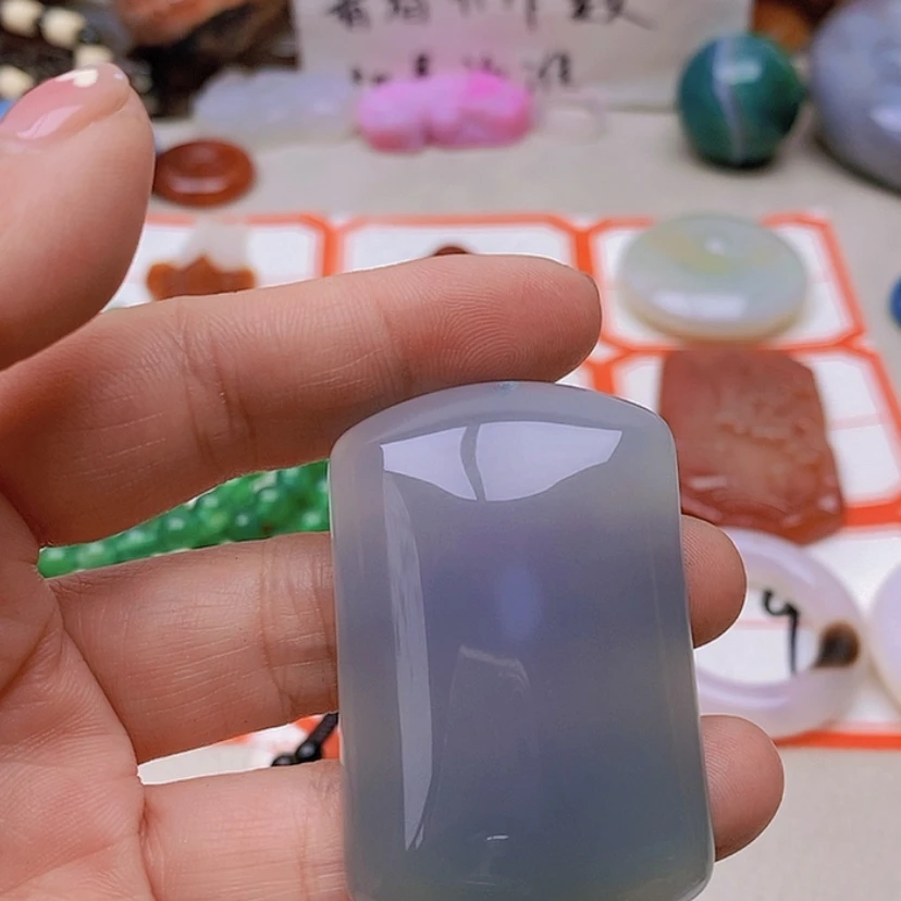 【闪购商品】未镶嵌玛瑙/玉髓珠宝半成品霸**头