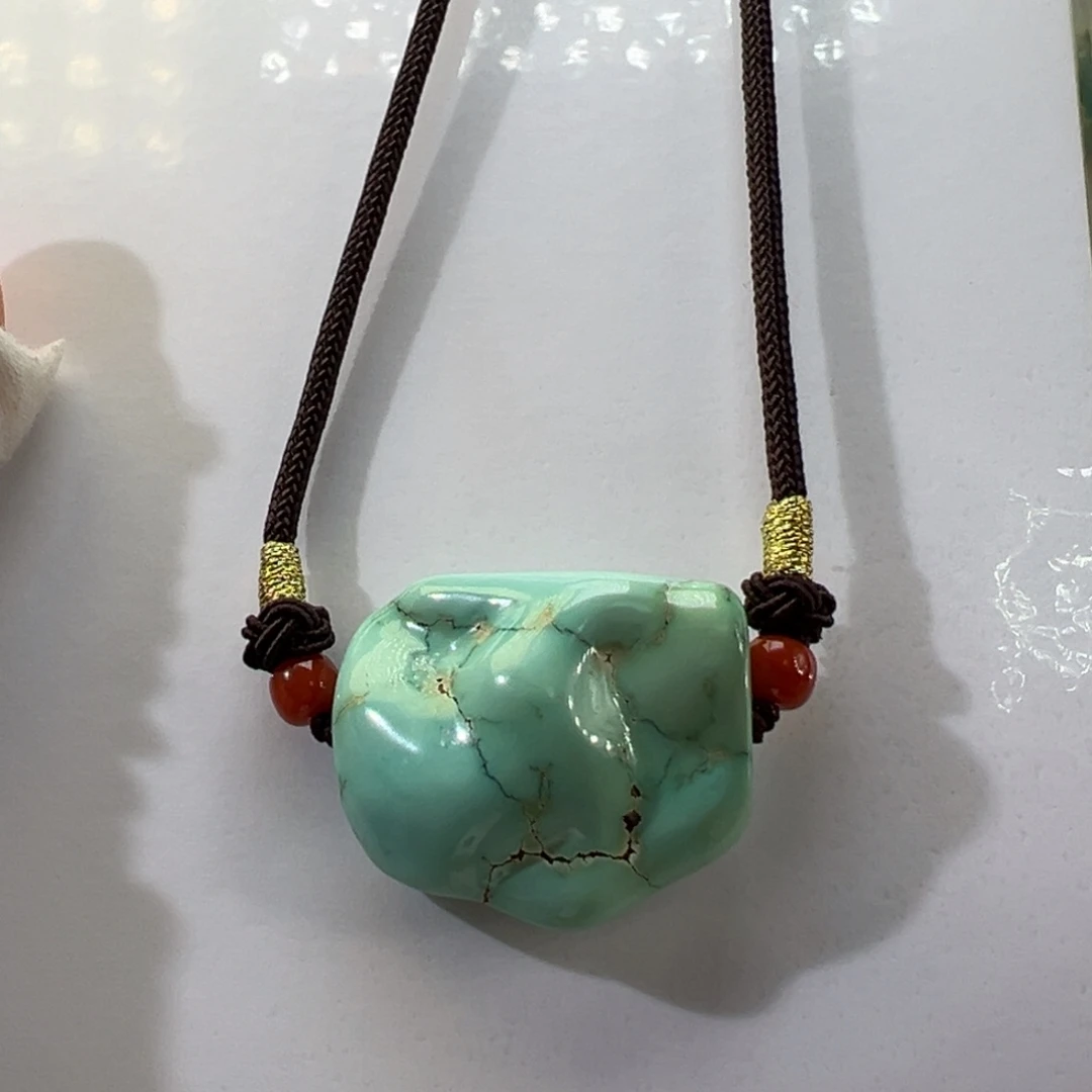 绿松石未镶嵌挂件