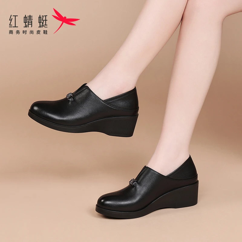 红蜻蜓女鞋夏季鞋子女士坡跟厚底上班皮鞋女款单鞋真皮妈妈小皮鞋