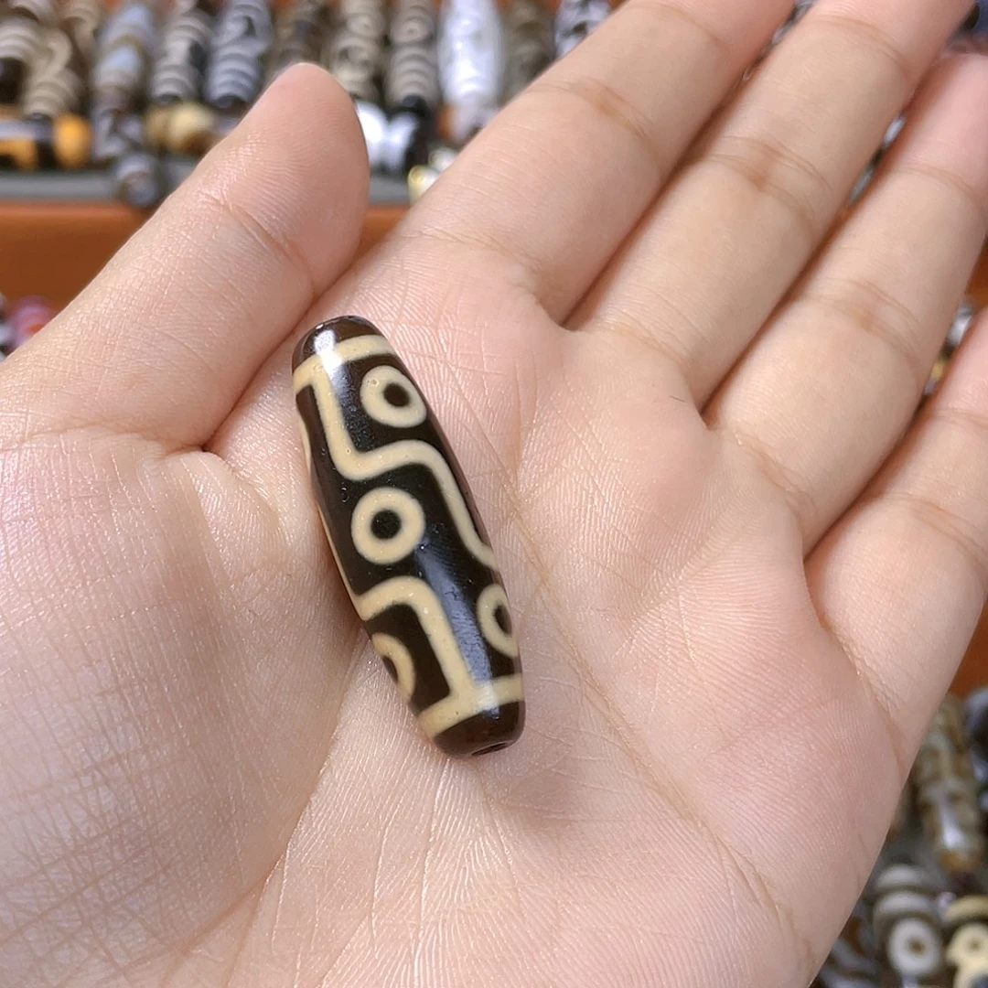 ****。玛瑙/玉髓未镶嵌颈饰