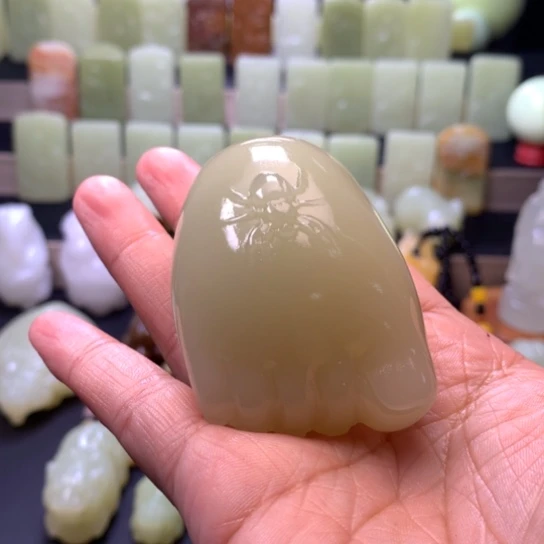 石材方解石手把件