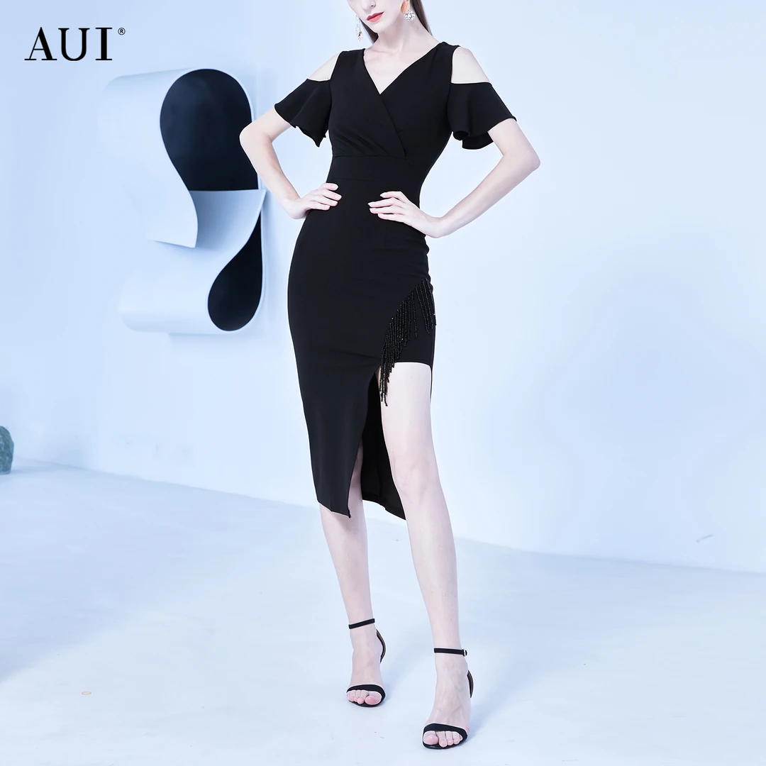 【小铃铛】AUI黑色流苏连衣裙轻熟风性感露肩不规则裙-21E018510