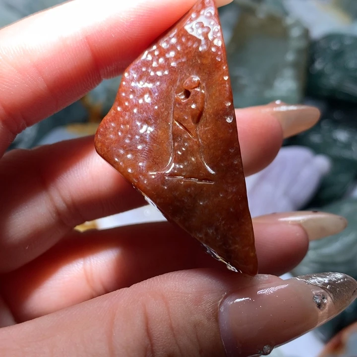 翡翠未镶嵌颈饰保真天然A货翡翠