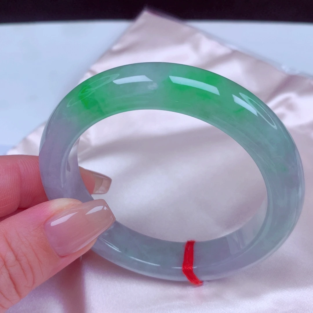 翡翠未镶嵌手镯手镯