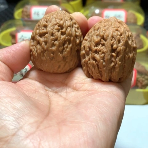 吊坠文玩核桃39滚石