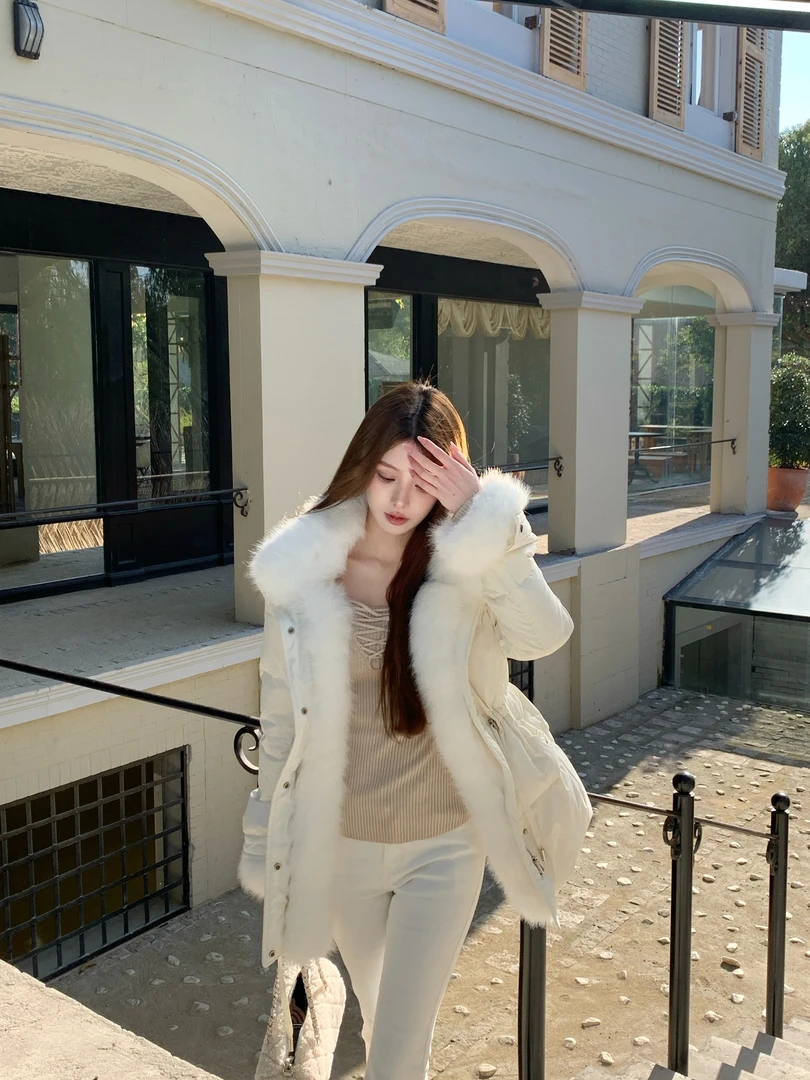 Breezy Z 收腰袖口拼毛羽绒服高级感显瘦90白鸭绒外套BZ4JYW11