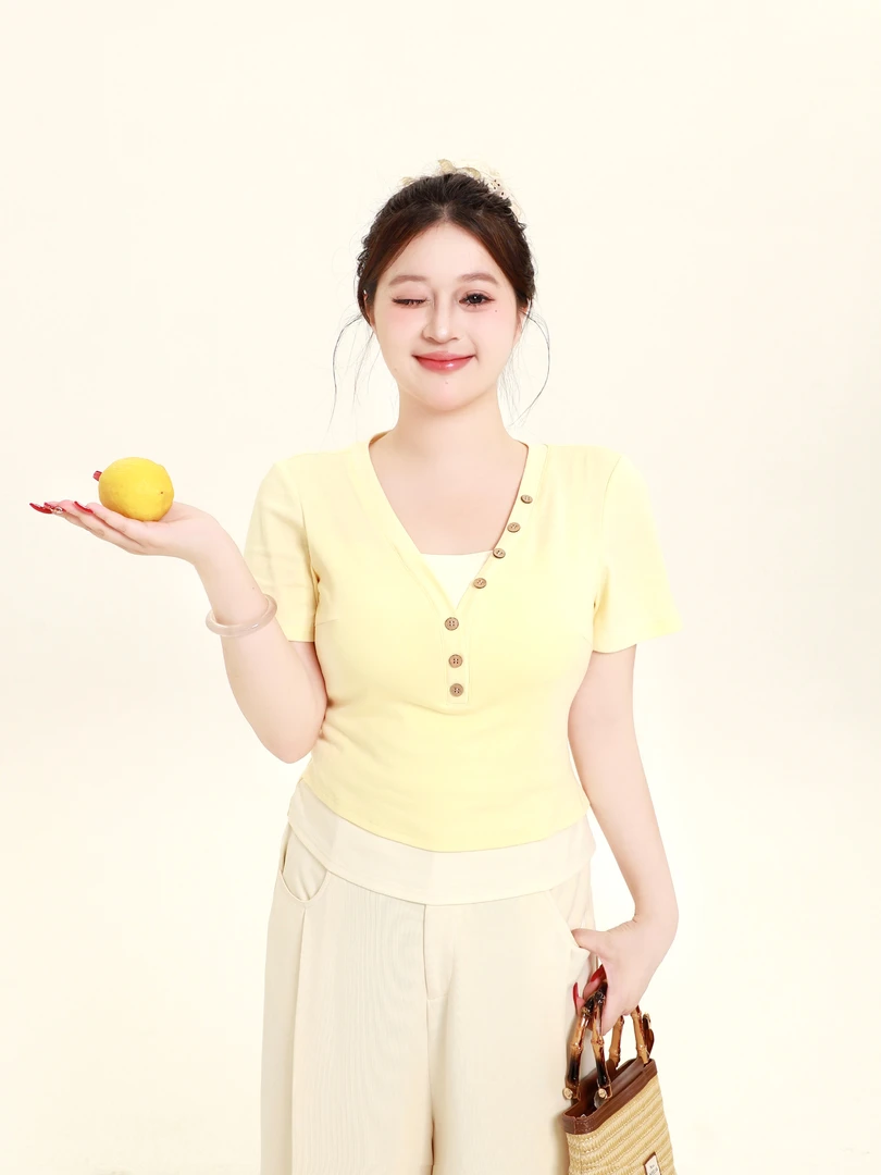 月半鱼【夏诀】T恤拼接V领显瘦夏季简约纯欲风休闲百搭假两件上衣