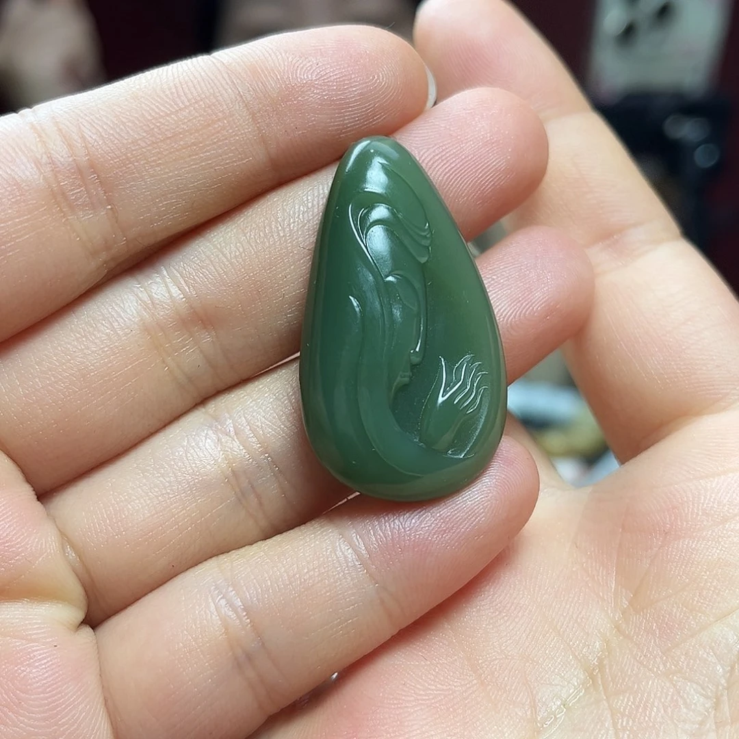 和田玉未镶嵌挂件