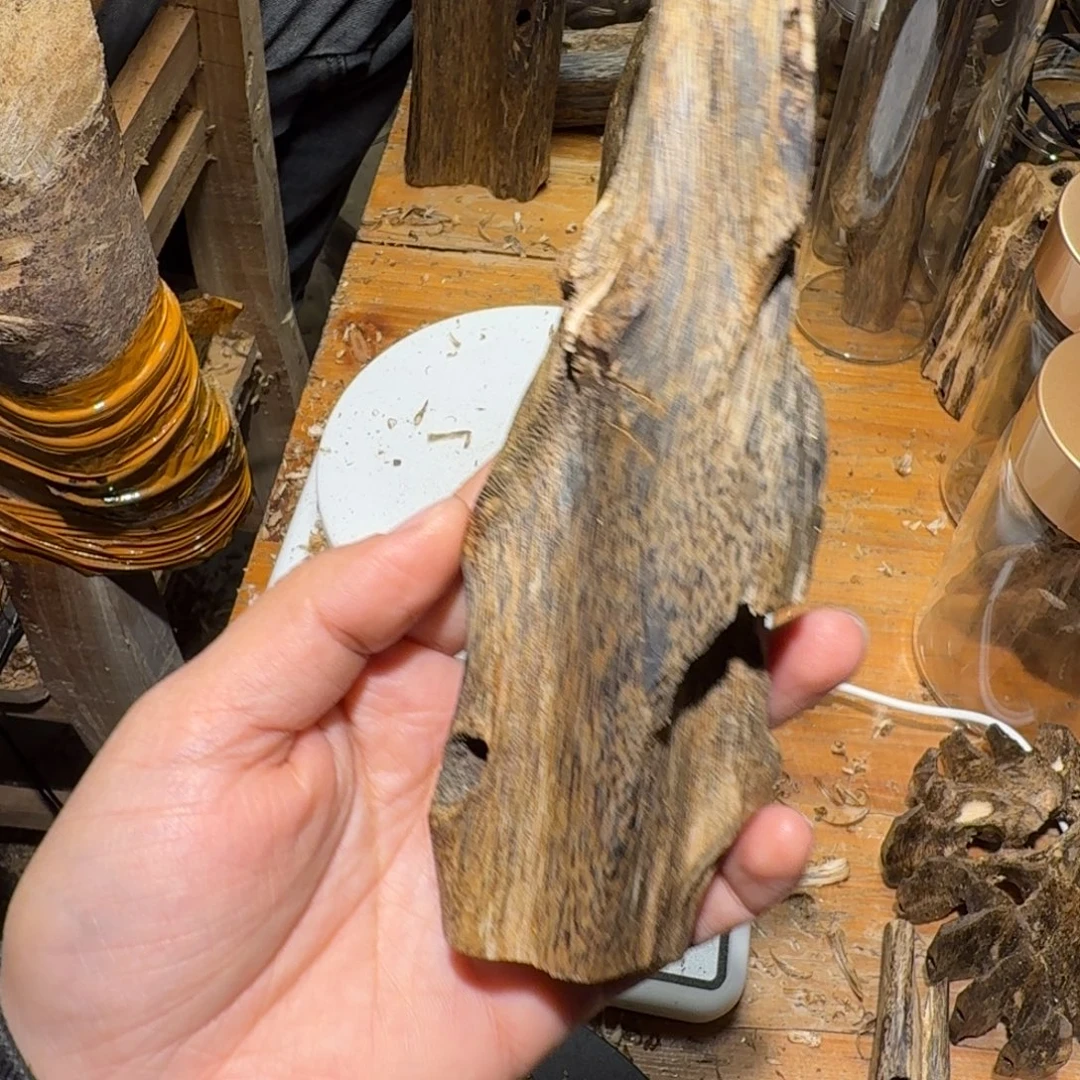 棋楠沉香白奇块料57克