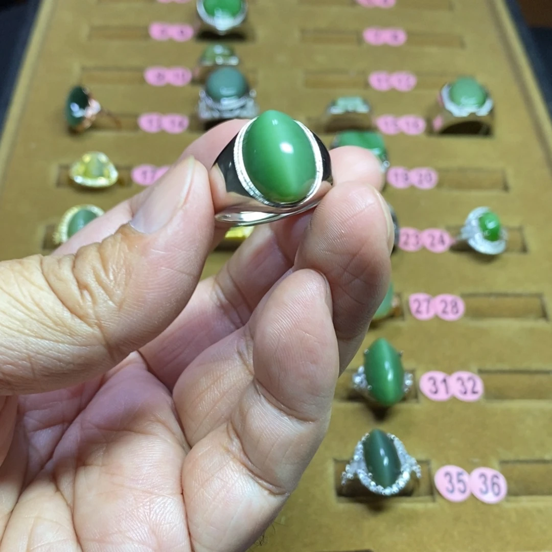 和田玉未镶嵌戒指