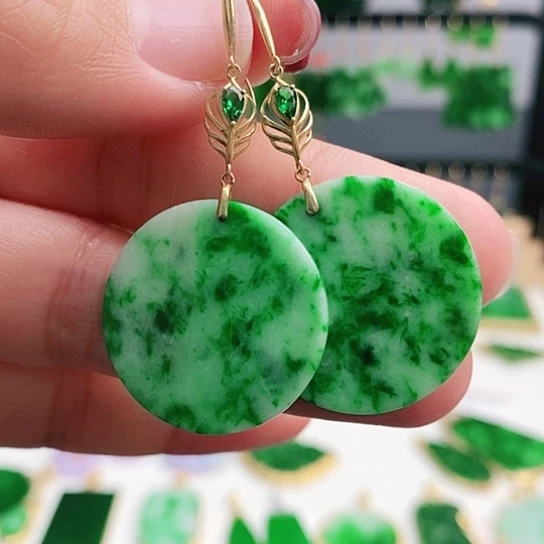 翡翠耳饰18K金镶嵌耳饰