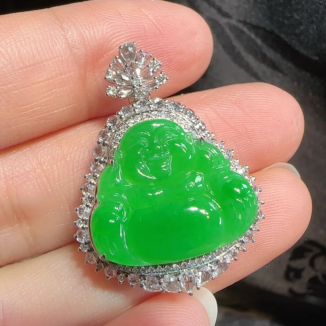 翡翠颈饰18K金镶嵌翡翠