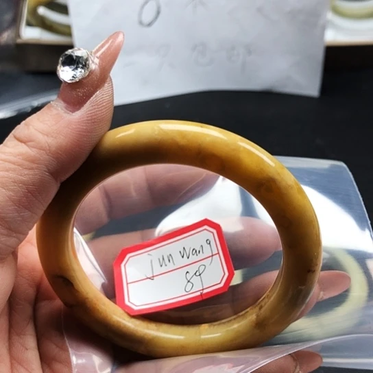 蛇纹石玉手镯未镶嵌J****g