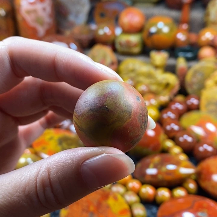 玛瑙/玉髓颈饰未镶嵌一**求